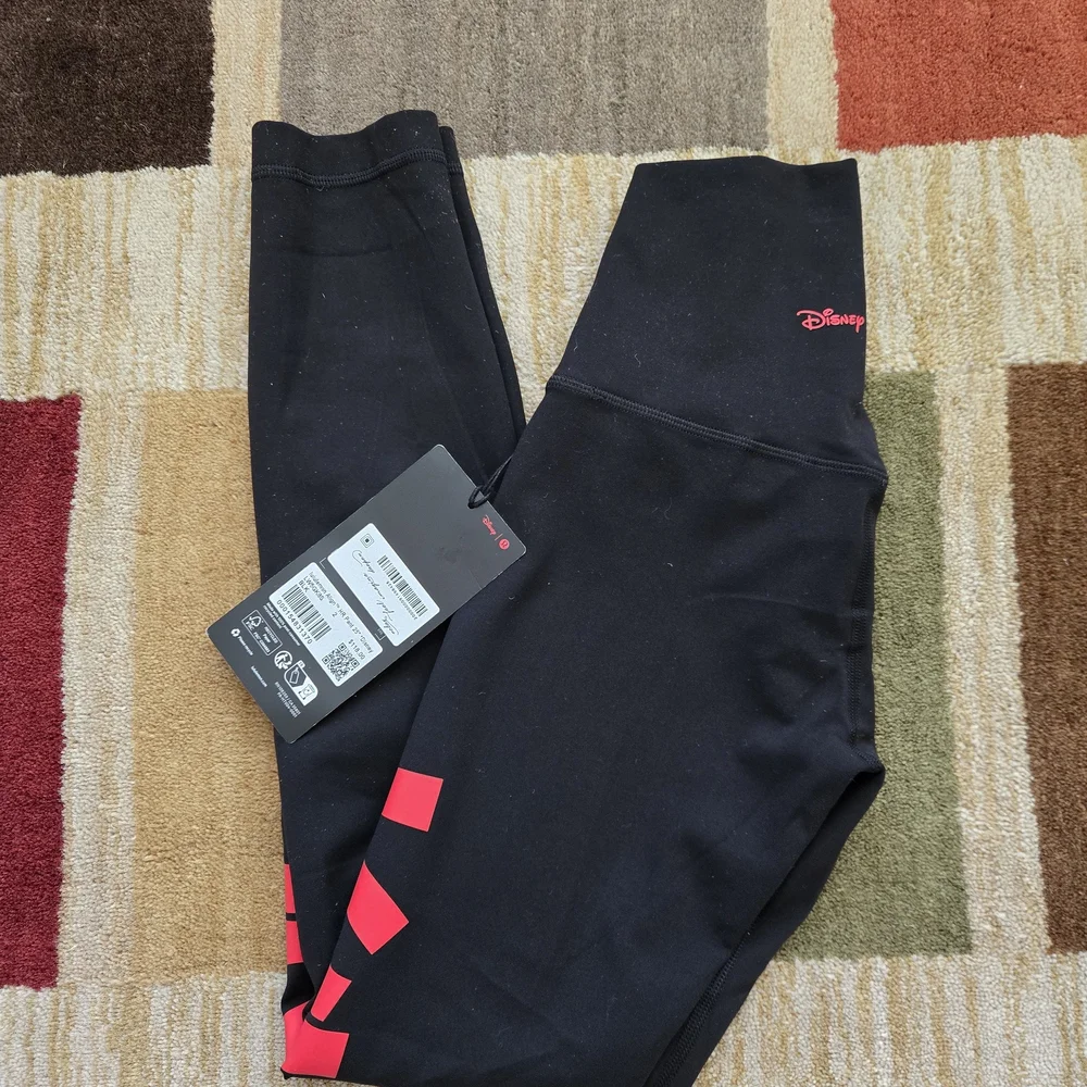 NWT Disney x Lululemon *Align High-Rise Pant 25" Size 2 Black  W5GK8S - Picture 4 of 8